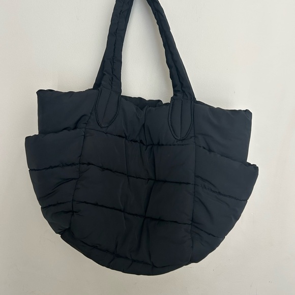 Banana Republic Black puffer Quilted Tote Bag - Picture 2 of 9